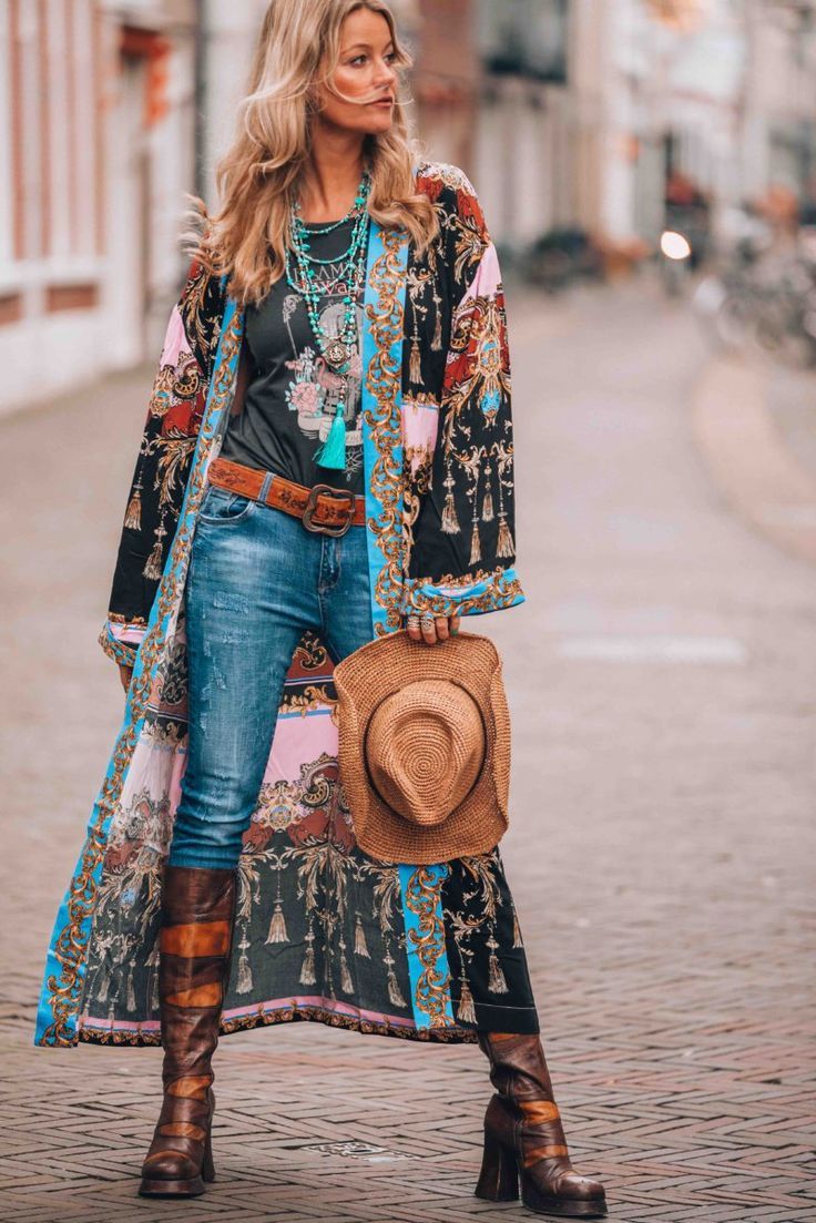 Exploring bohemian fashion: Flowy dresses, fringed bags, and layered accessories